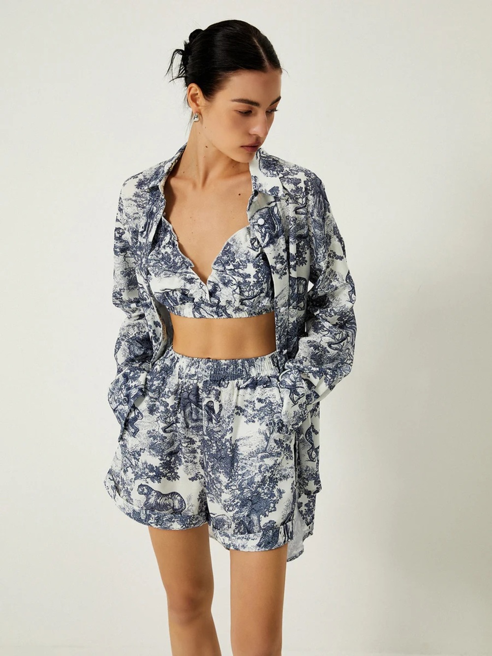Commense Blue and White 3-Piece Set